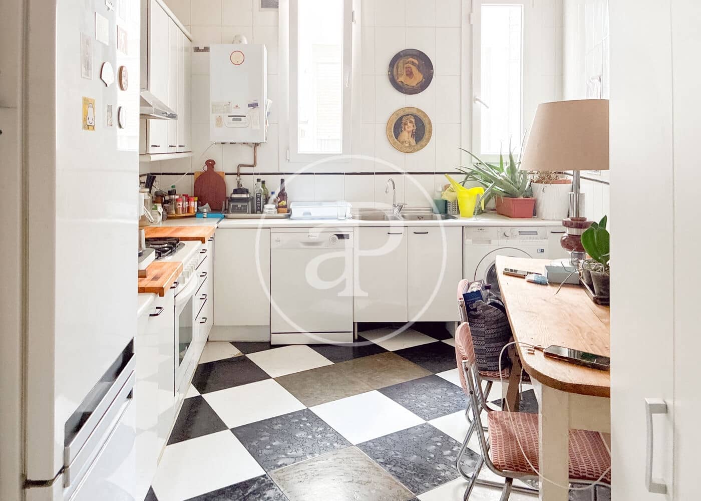 1 sovrum Lägenhet att hyra i Madrid stad - 3 000 € (Ref: 9913185)