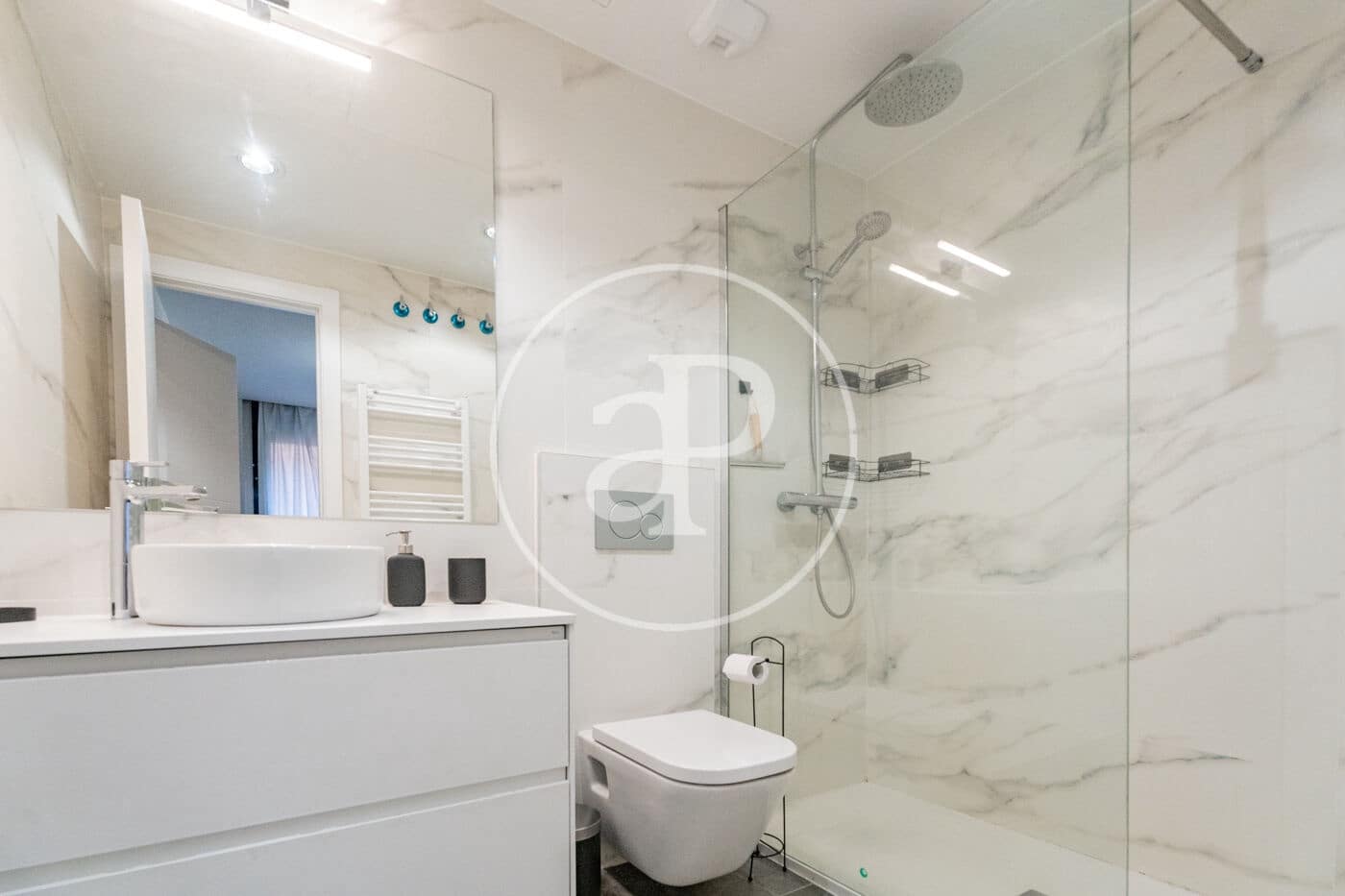 1 sovrum Lägenhet att hyra i Madrid stad med pool - 2 490 € (Ref: 9913186)