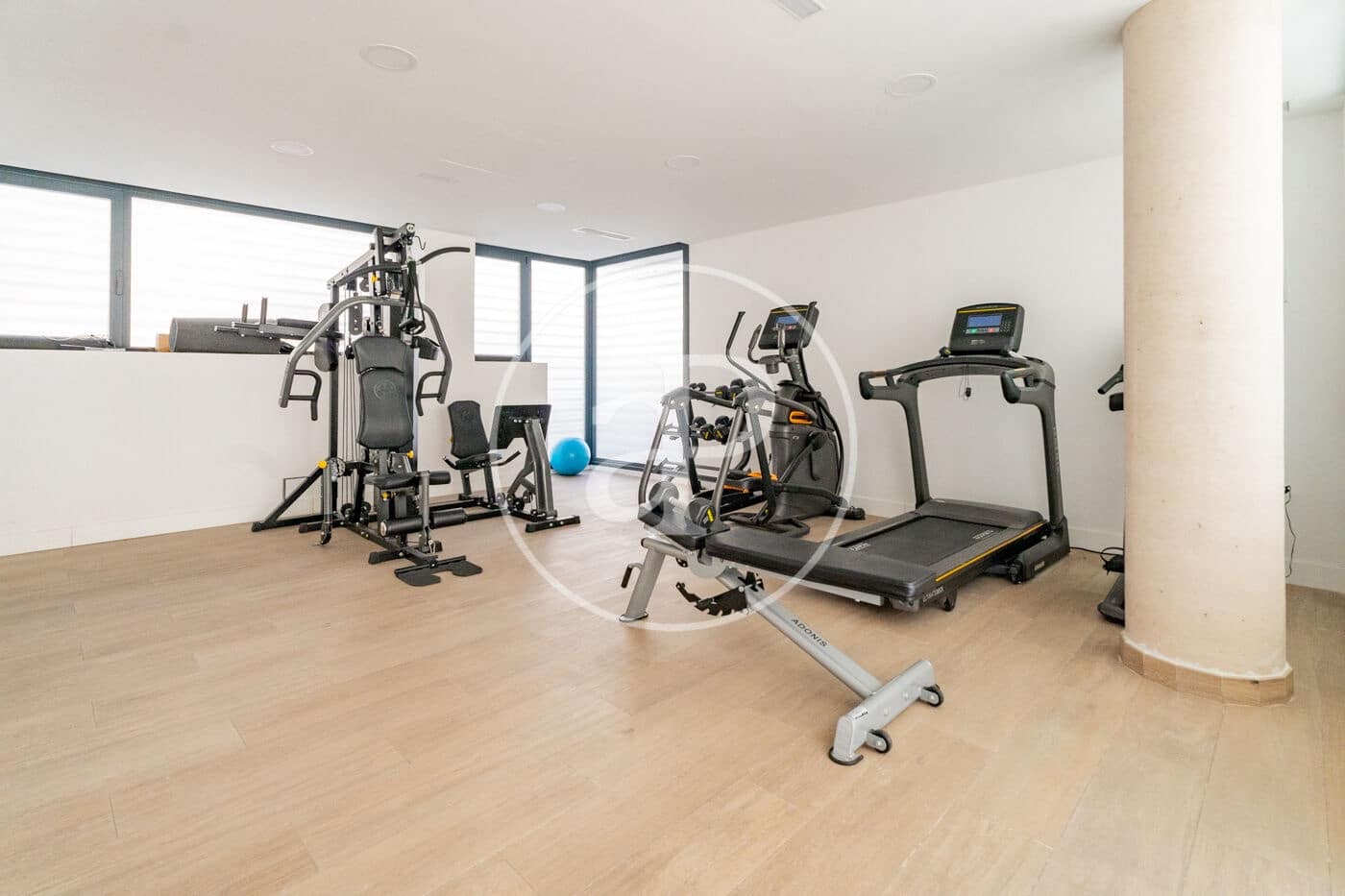1 sovrum Lägenhet att hyra i Madrid stad med pool - 2 490 € (Ref: 9913186)