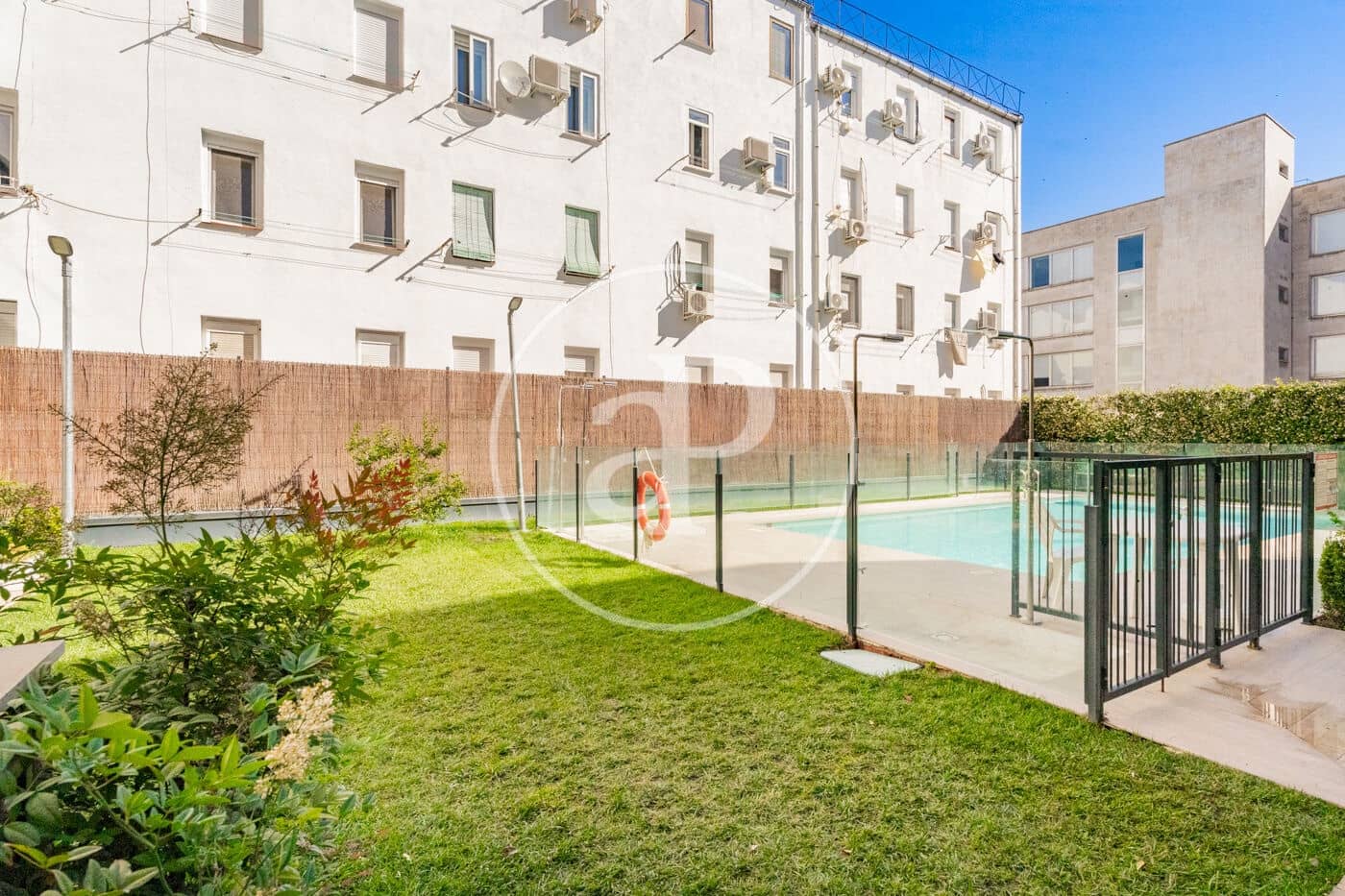 1 sovrum Lägenhet att hyra i Madrid stad med pool - 2 490 € (Ref: 9913186)