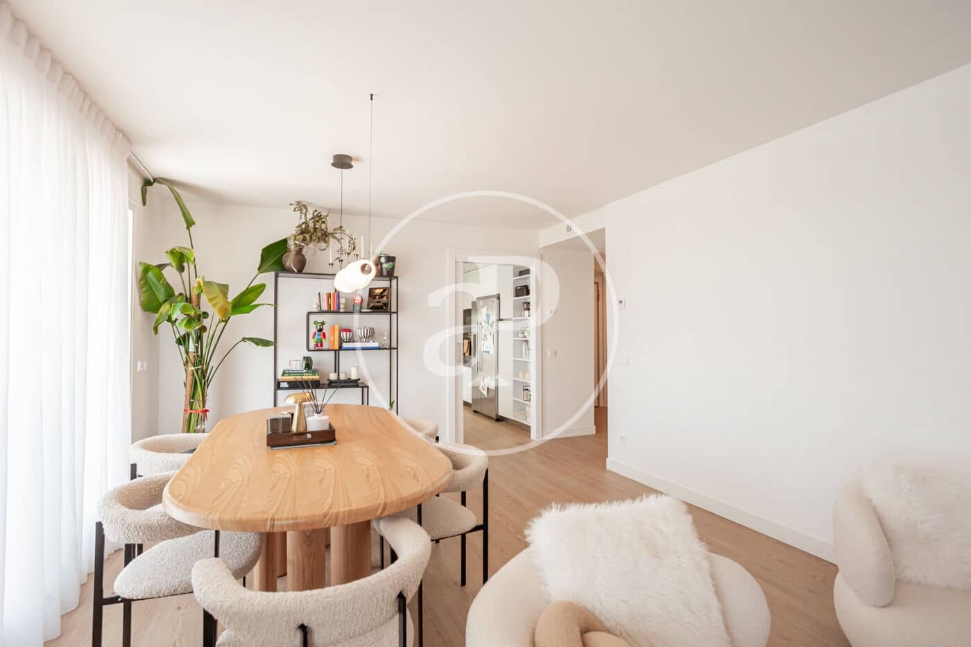 3 Zimmer Apartment zu verkaufen in Boadilla del Monte mit Pool - 999.000 € (Ref: 9913187)