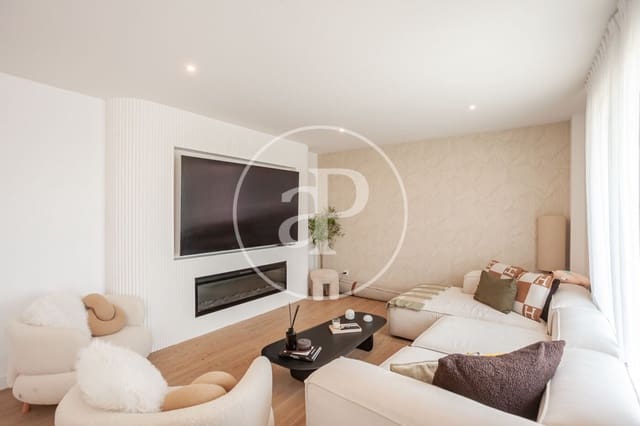 3 Zimmer Apartment zu verkaufen in Boadilla del Monte mit Pool - 999.000 € (Ref: 9913187)