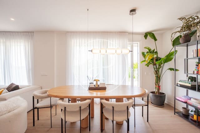 3 Zimmer Apartment zu verkaufen in Boadilla del Monte mit Pool - 999.000 € (Ref: 9913187)