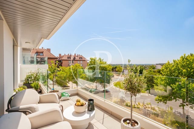 3 Zimmer Apartment zu verkaufen in Boadilla del Monte mit Pool - 999.000 € (Ref: 9913187)