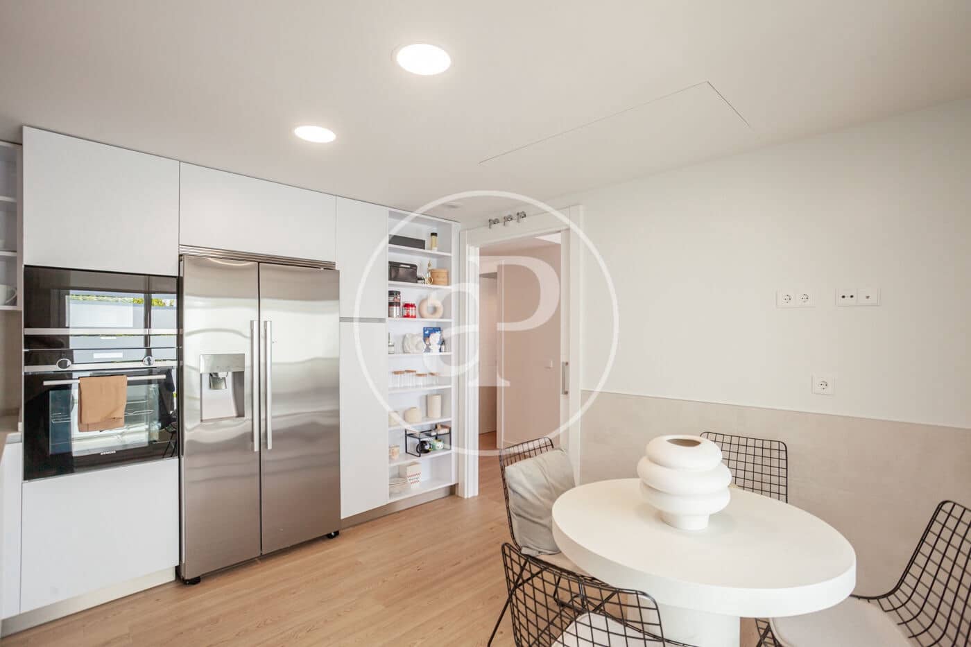3 Zimmer Apartment zu verkaufen in Boadilla del Monte mit Pool - 999.000 € (Ref: 9913187)