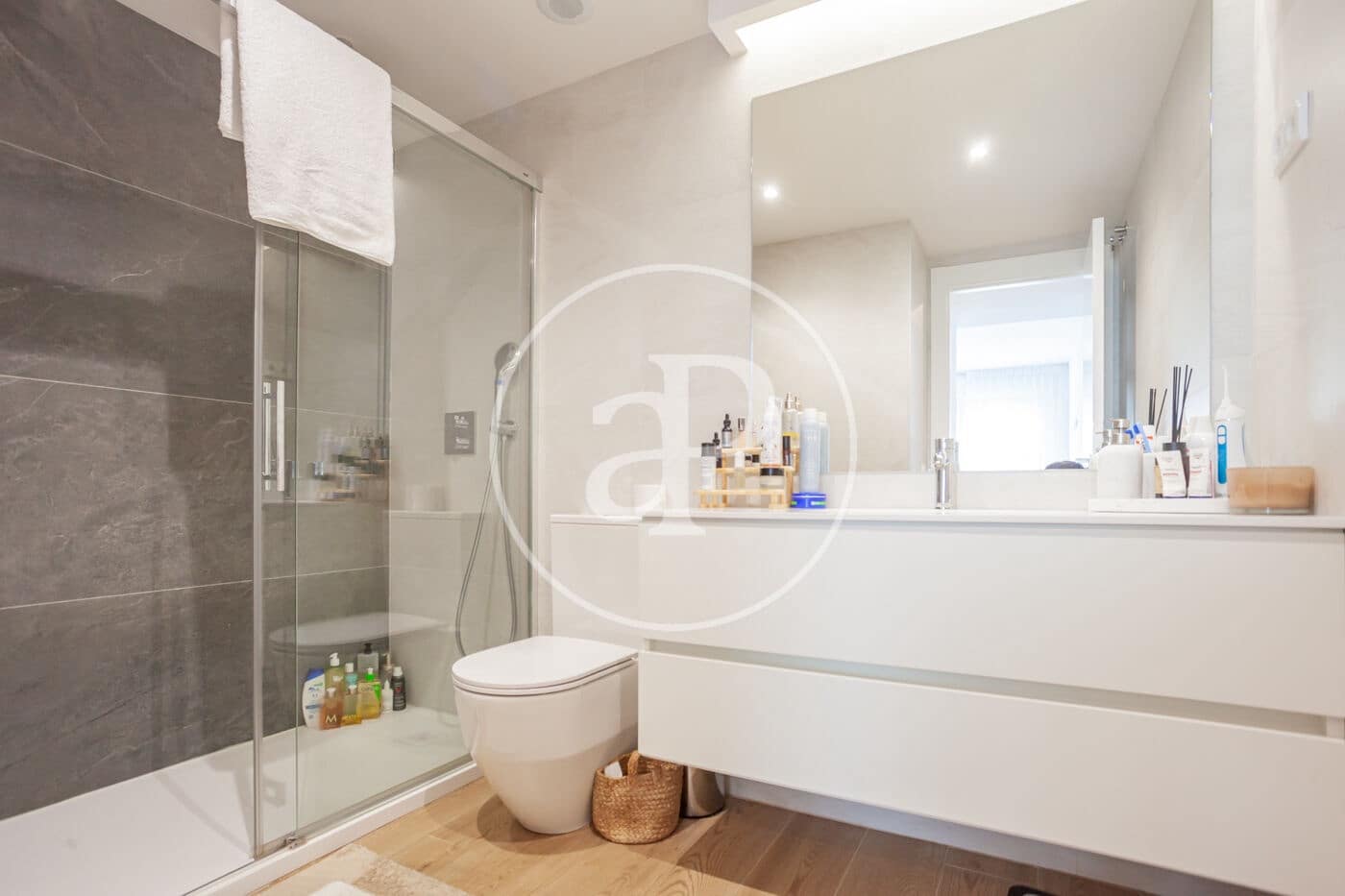 3 Zimmer Apartment zu verkaufen in Boadilla del Monte mit Pool - 999.000 € (Ref: 9913187)