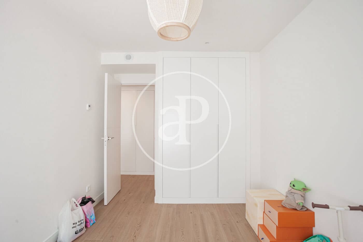 3 Zimmer Apartment zu verkaufen in Boadilla del Monte mit Pool - 999.000 € (Ref: 9913187)