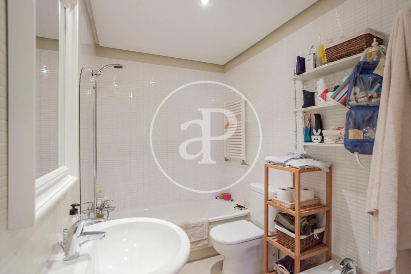 5 quarto Moradia para venda em Madrid cidade com piscina - 1 790 000 € (Ref: 9913188)
