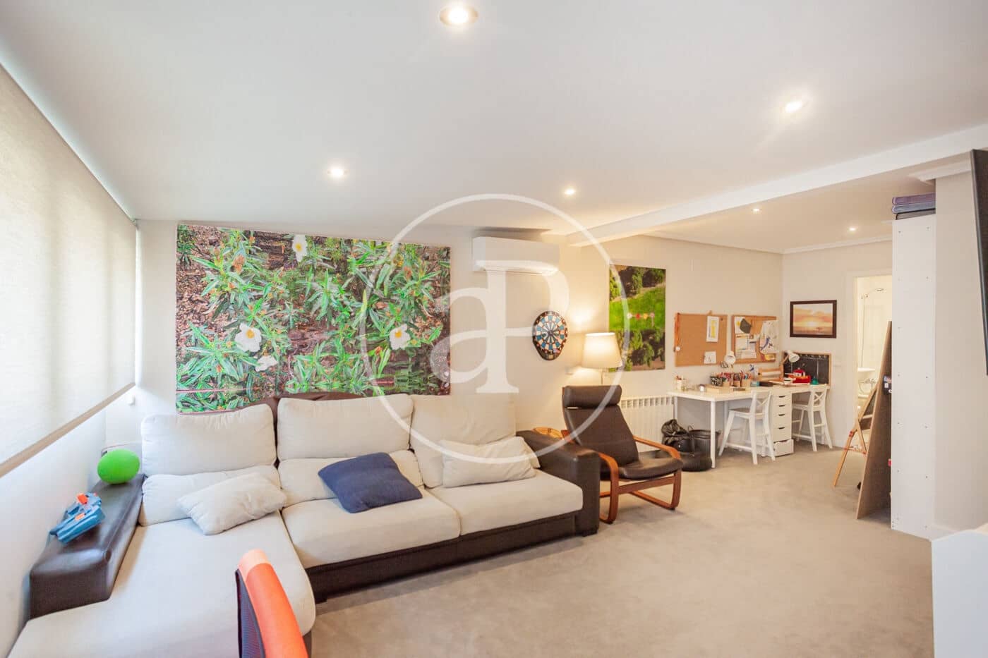 5 quarto Moradia para venda em Madrid cidade com piscina - 1 790 000 € (Ref: 9913188)