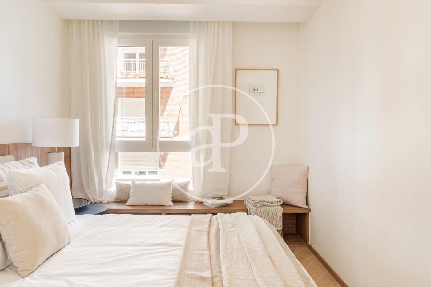 3 bedroom Apartment for sale in Madrid city - € 986,000 (Ref: 9915838)