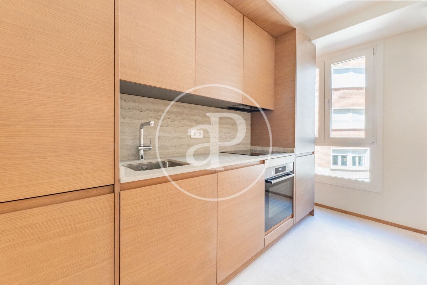 3 bedroom Apartment for sale in Madrid city - € 986,000 (Ref: 9915838)