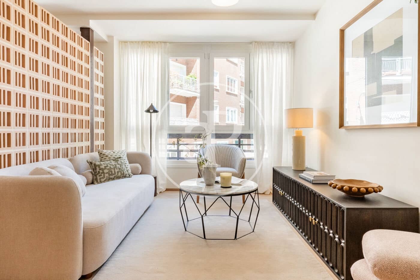 3 bedroom Apartment for sale in Madrid city - € 986,000 (Ref: 9915838)