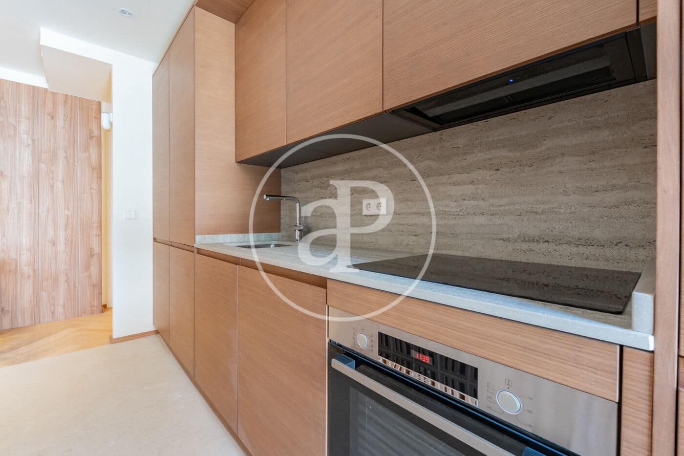 3 bedroom Apartment for sale in Madrid city - € 986,000 (Ref: 9915838)