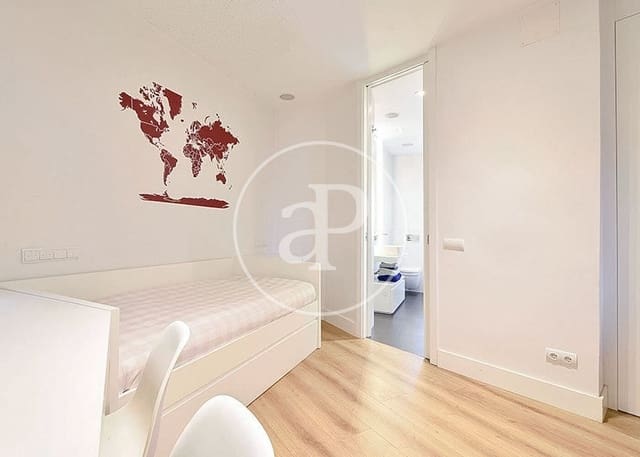 2 sovrum Lägenhet att hyra i Cuatro Caminos, Madrid stad - 2 950 € (Ref: 9915840)