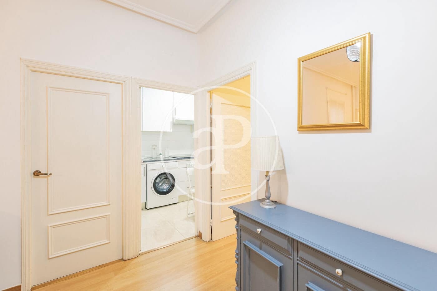 Appartement de 2 chambres à louer à Madrid ville - 1 650 € (Ref: 9915841)
