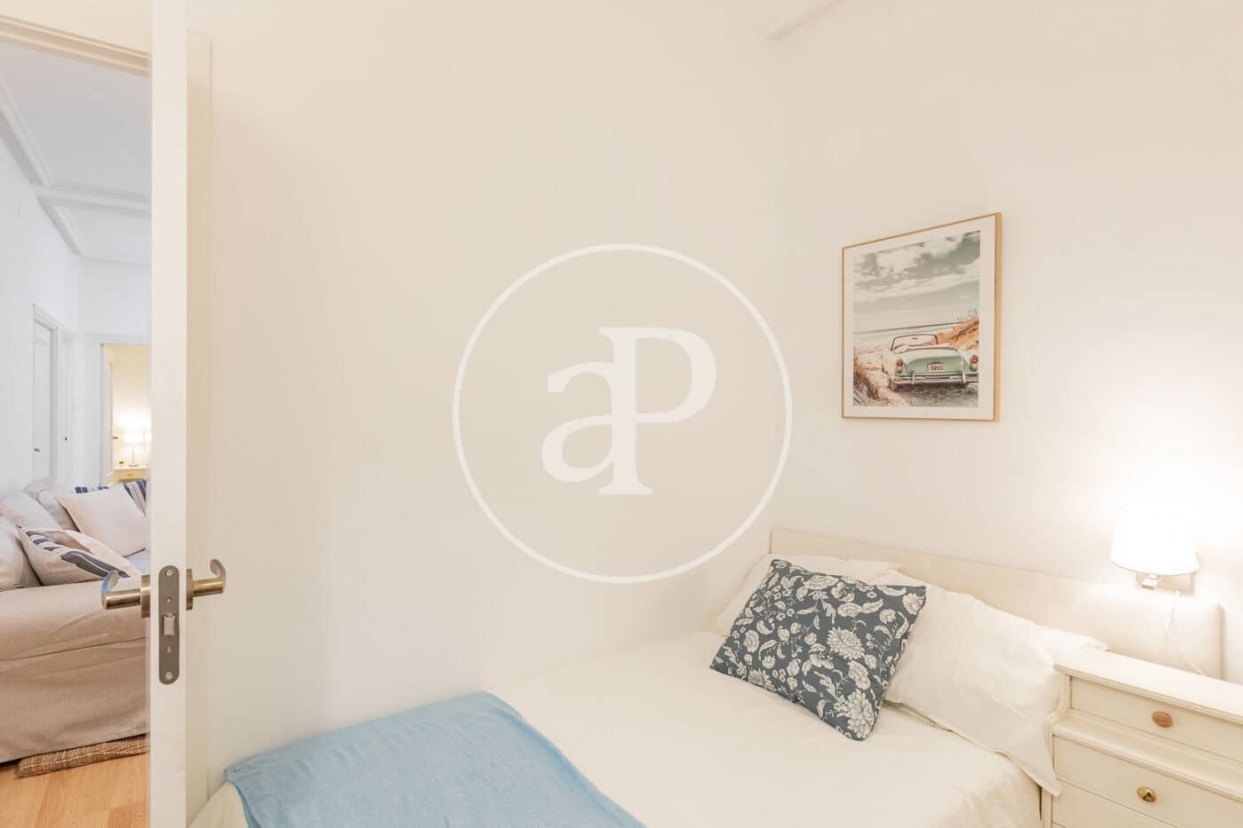 Appartement de 2 chambres à louer à Madrid ville - 1 650 € (Ref: 9915841)