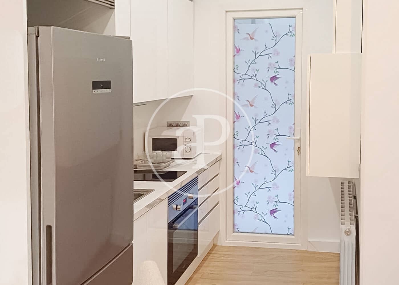 Appartement de 2 chambres à louer à Madrid ville - 1 700 € (Ref: 9915842)