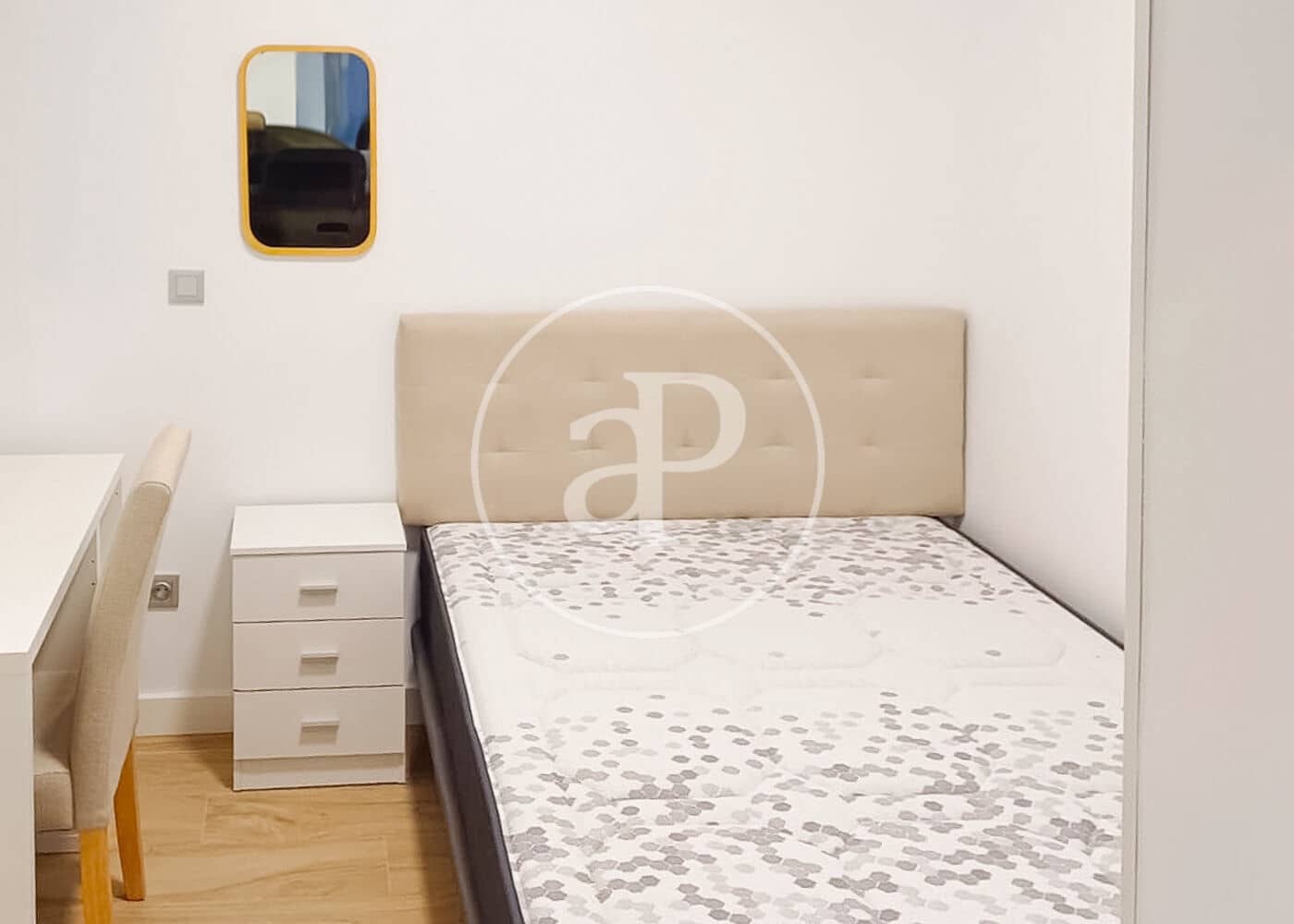 Appartement de 2 chambres à louer à Madrid ville - 1 700 € (Ref: 9915842)