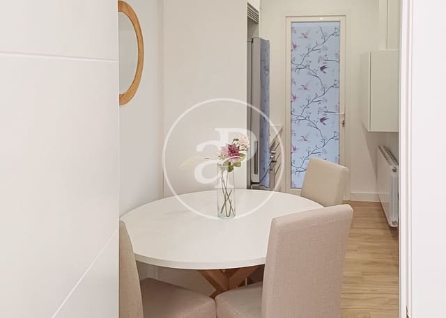2 soveværelse Lejlighed til leje i Gaztambide, Madrid by - € 1.700 (Ref: 9915842)