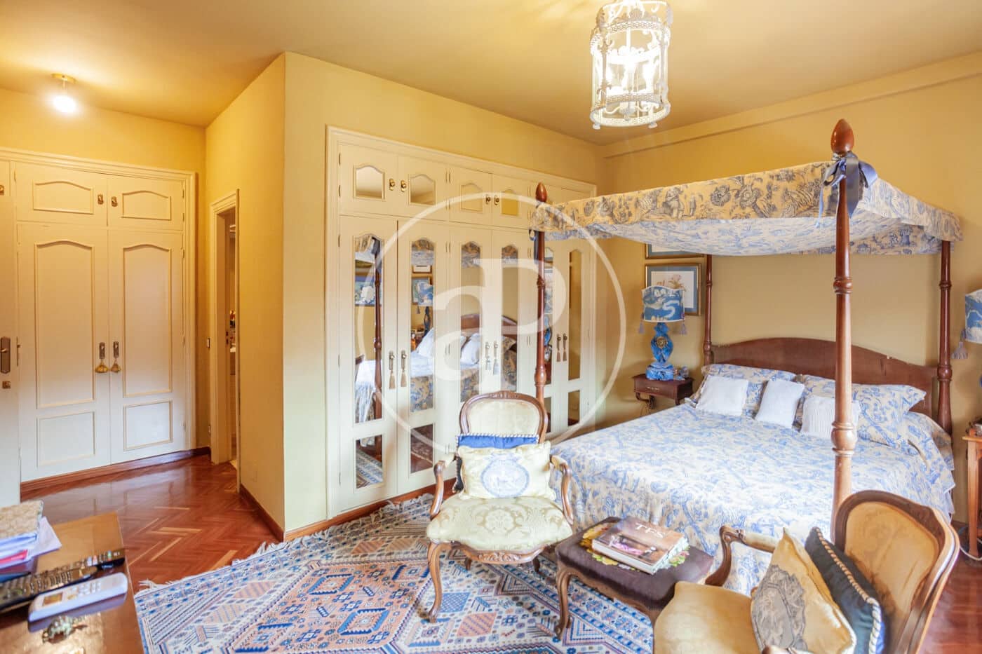 4 bedroom Villa for sale in Madrid city - € 1,440,000 (Ref: 9915843)