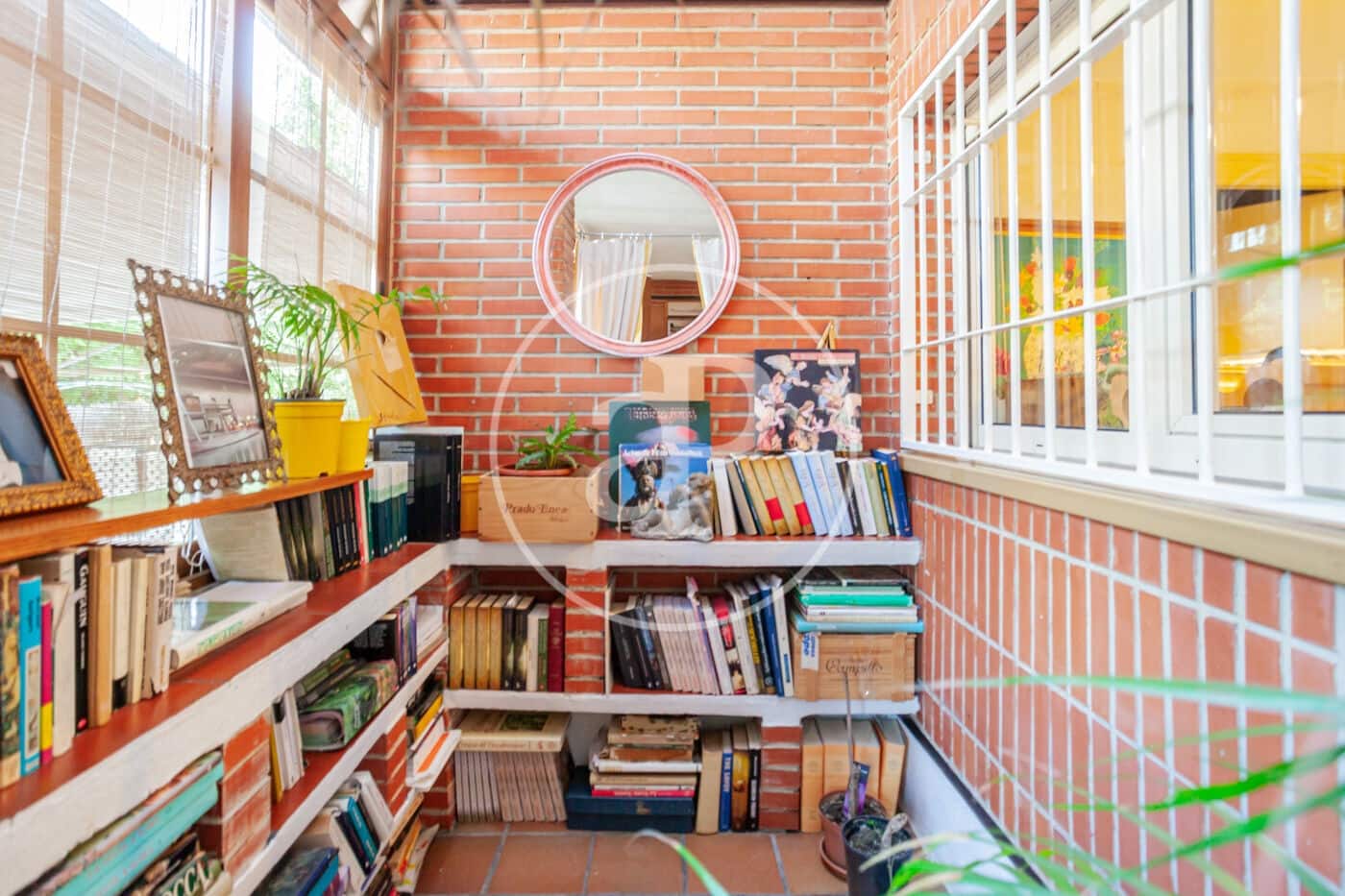 4 bedroom Villa for sale in Madrid city - € 1,440,000 (Ref: 9915843)