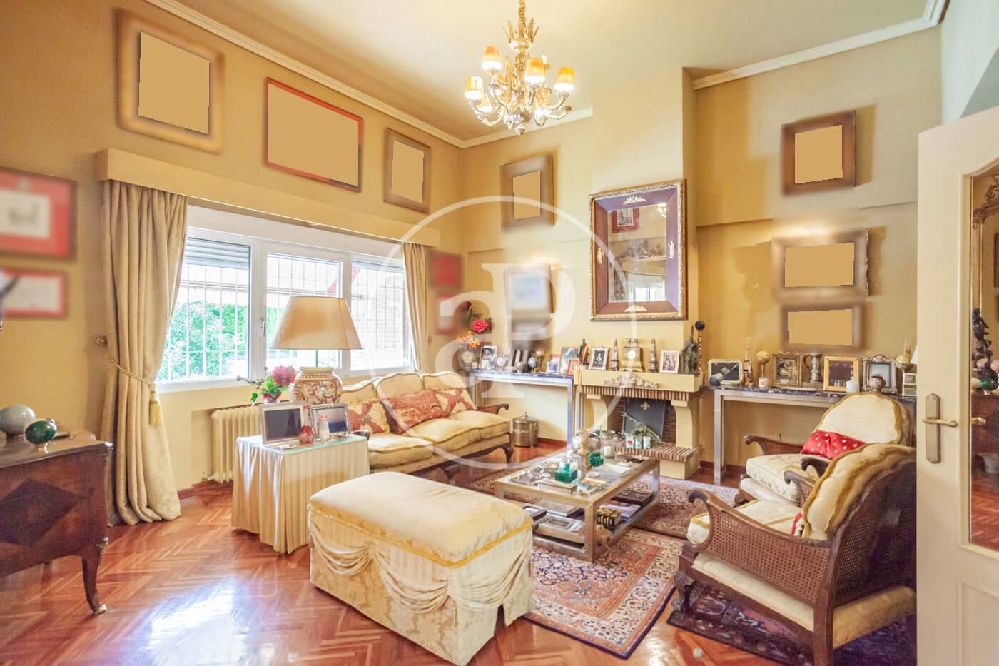 4 bedroom Villa for sale in Madrid city - € 1,440,000 (Ref: 9915843)
