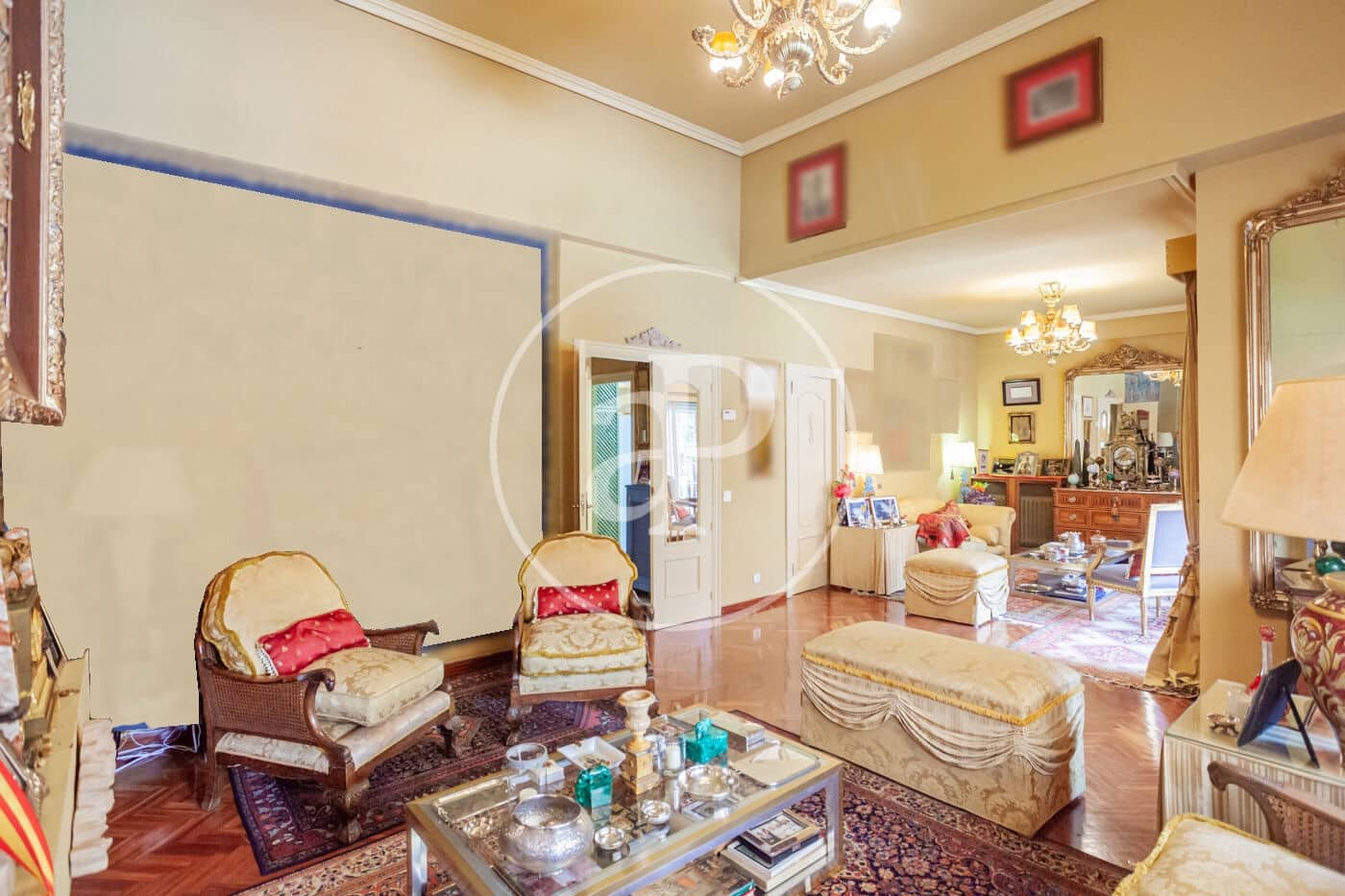 4 bedroom Villa for sale in Madrid city - € 1,440,000 (Ref: 9915843)
