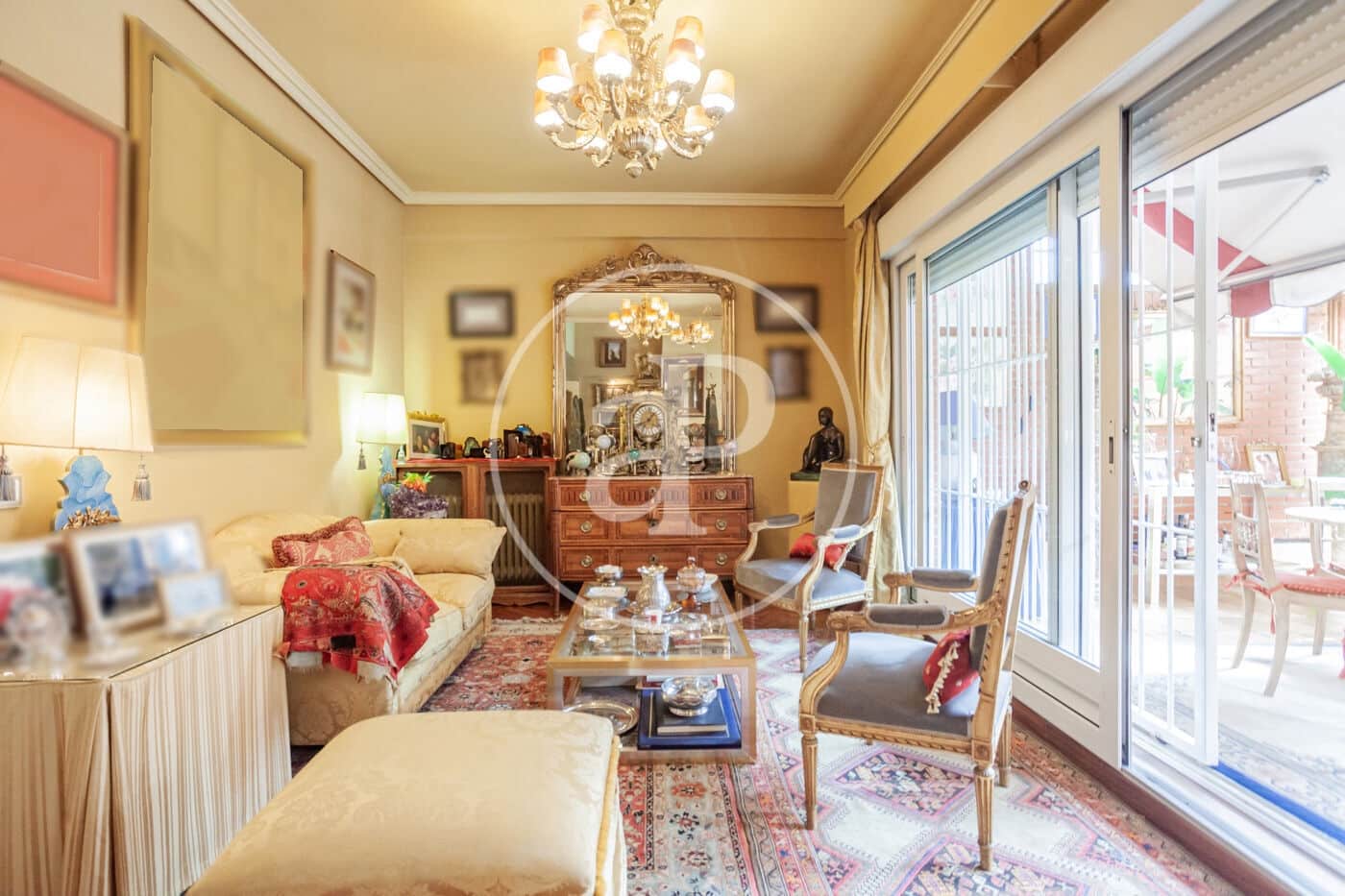 4 bedroom Villa for sale in Madrid city - € 1,440,000 (Ref: 9915843)