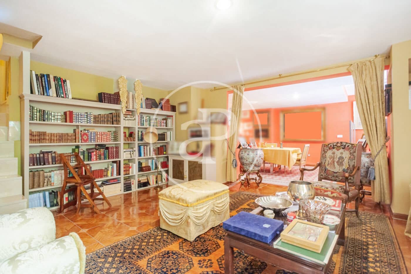 4 bedroom Villa for sale in Madrid city - € 1,440,000 (Ref: 9915843)