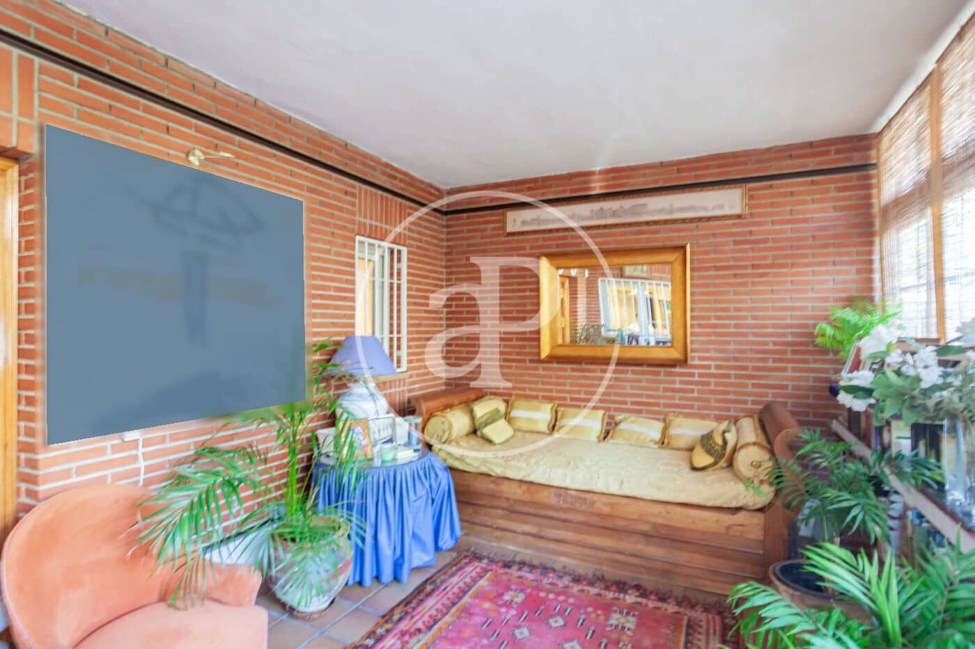 4 bedroom Villa for sale in Madrid city - € 1,440,000 (Ref: 9915843)