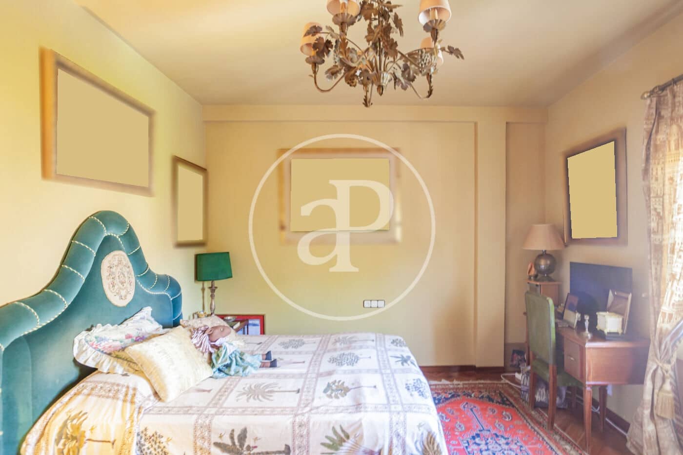 4 bedroom Villa for sale in Madrid city - € 1,440,000 (Ref: 9915843)