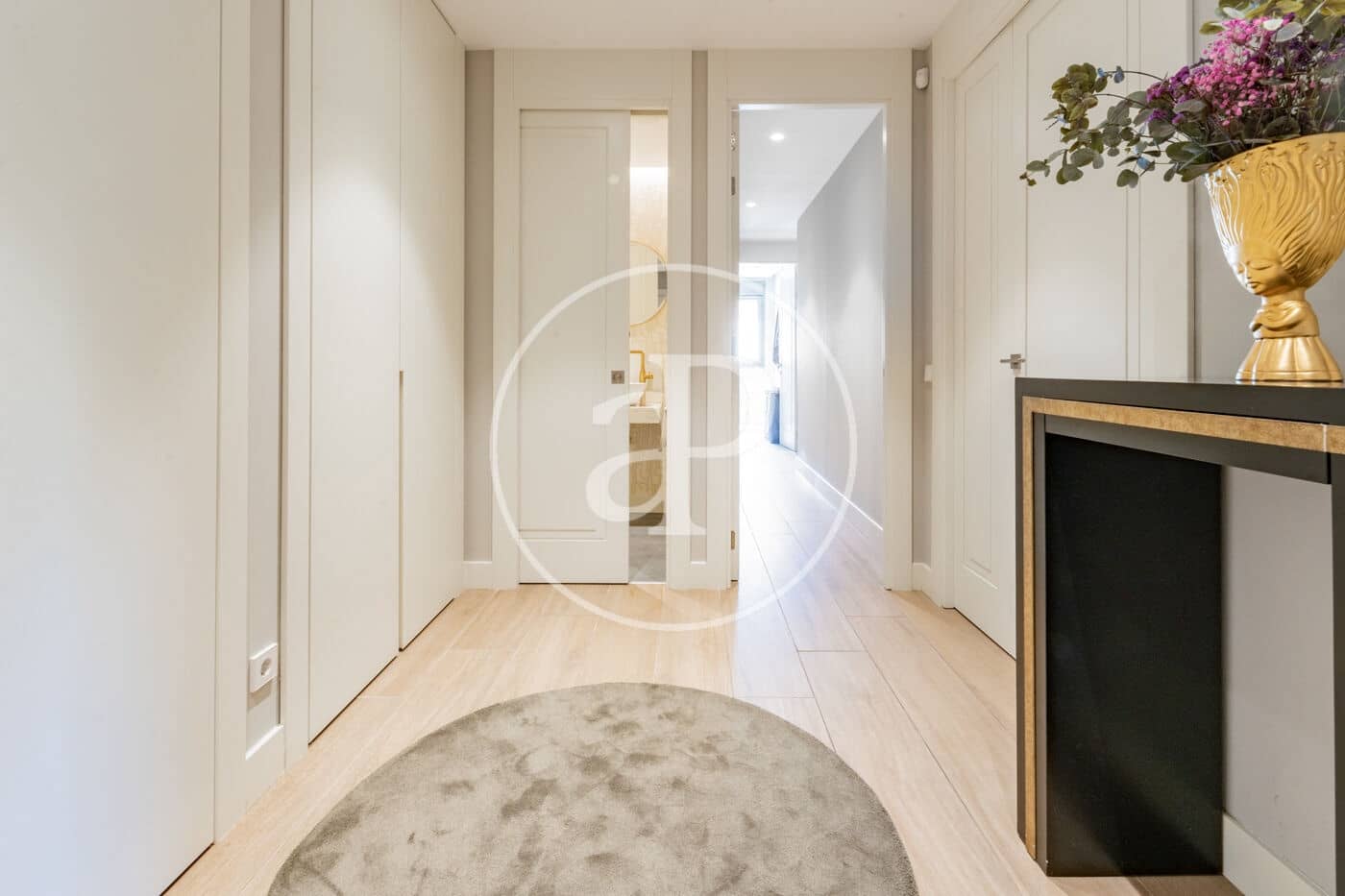 4 quarto Apartamento para venda em La Moraleja com piscina - 1 450 000 € (Ref: 9915844)