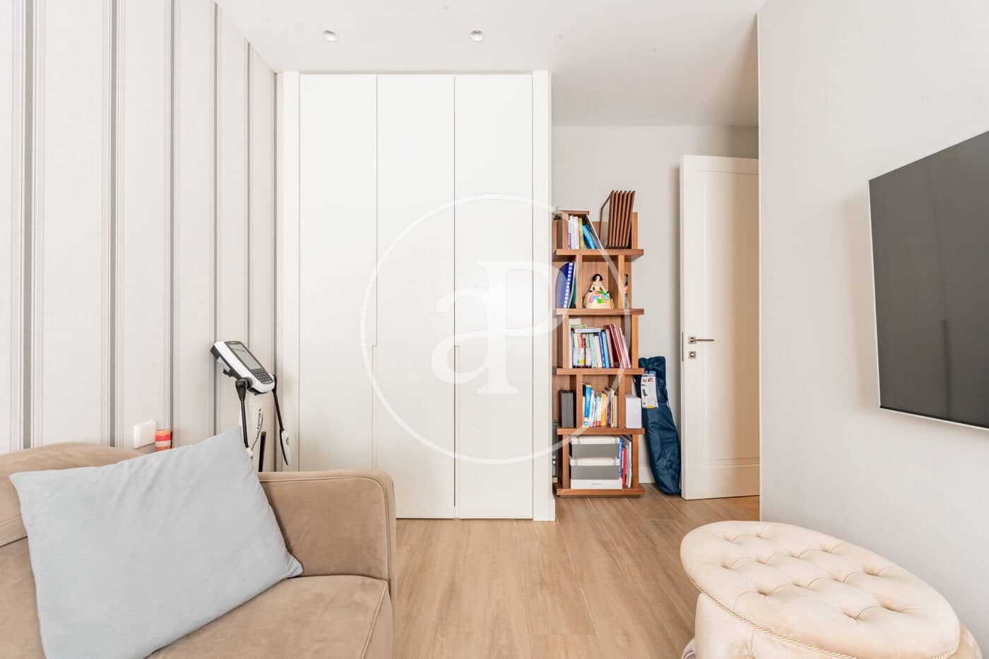 4 quarto Apartamento para venda em La Moraleja com piscina - 1 450 000 € (Ref: 9915844)