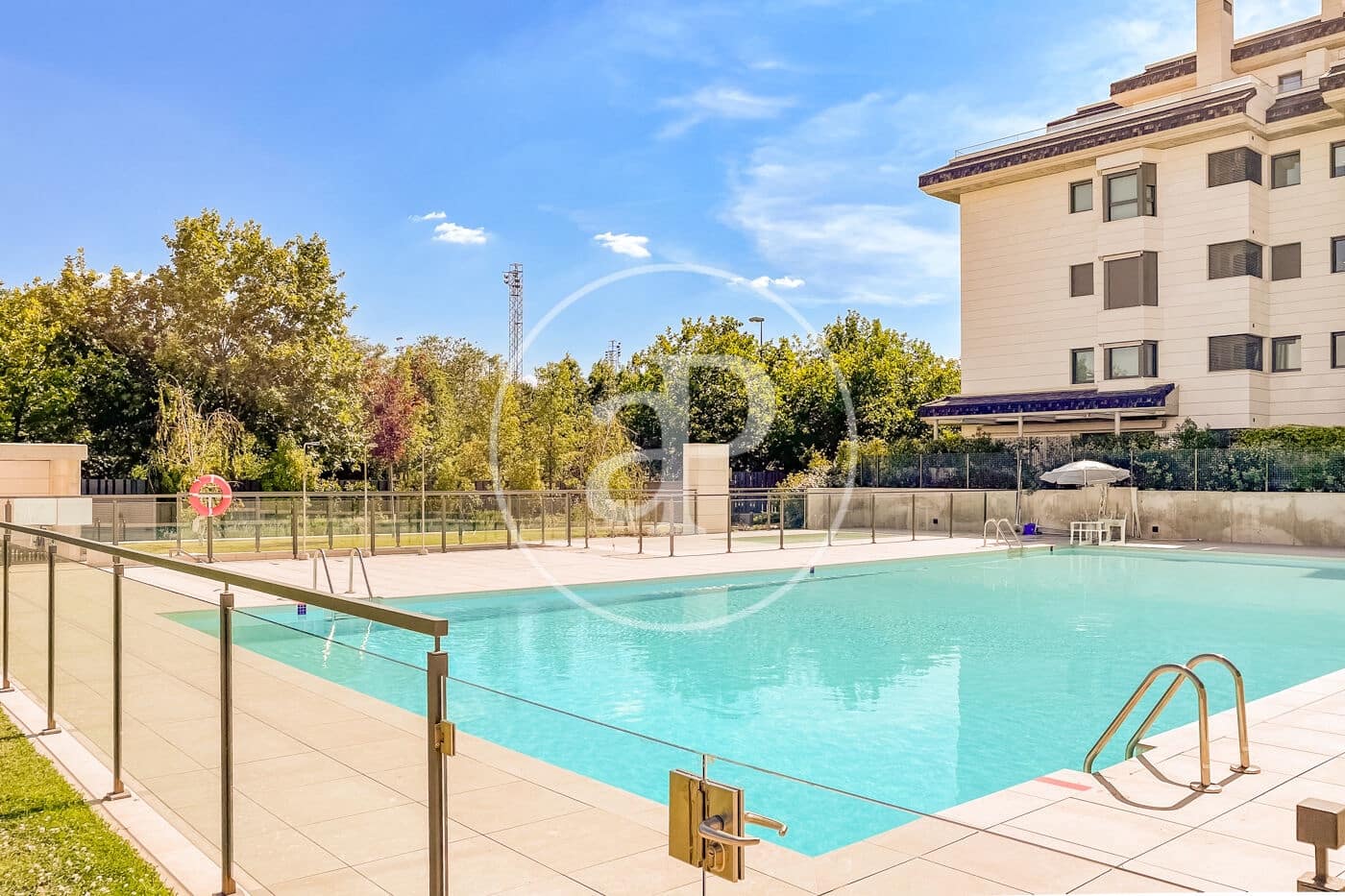 4 quarto Apartamento para venda em La Moraleja com piscina - 1 450 000 € (Ref: 9915844)