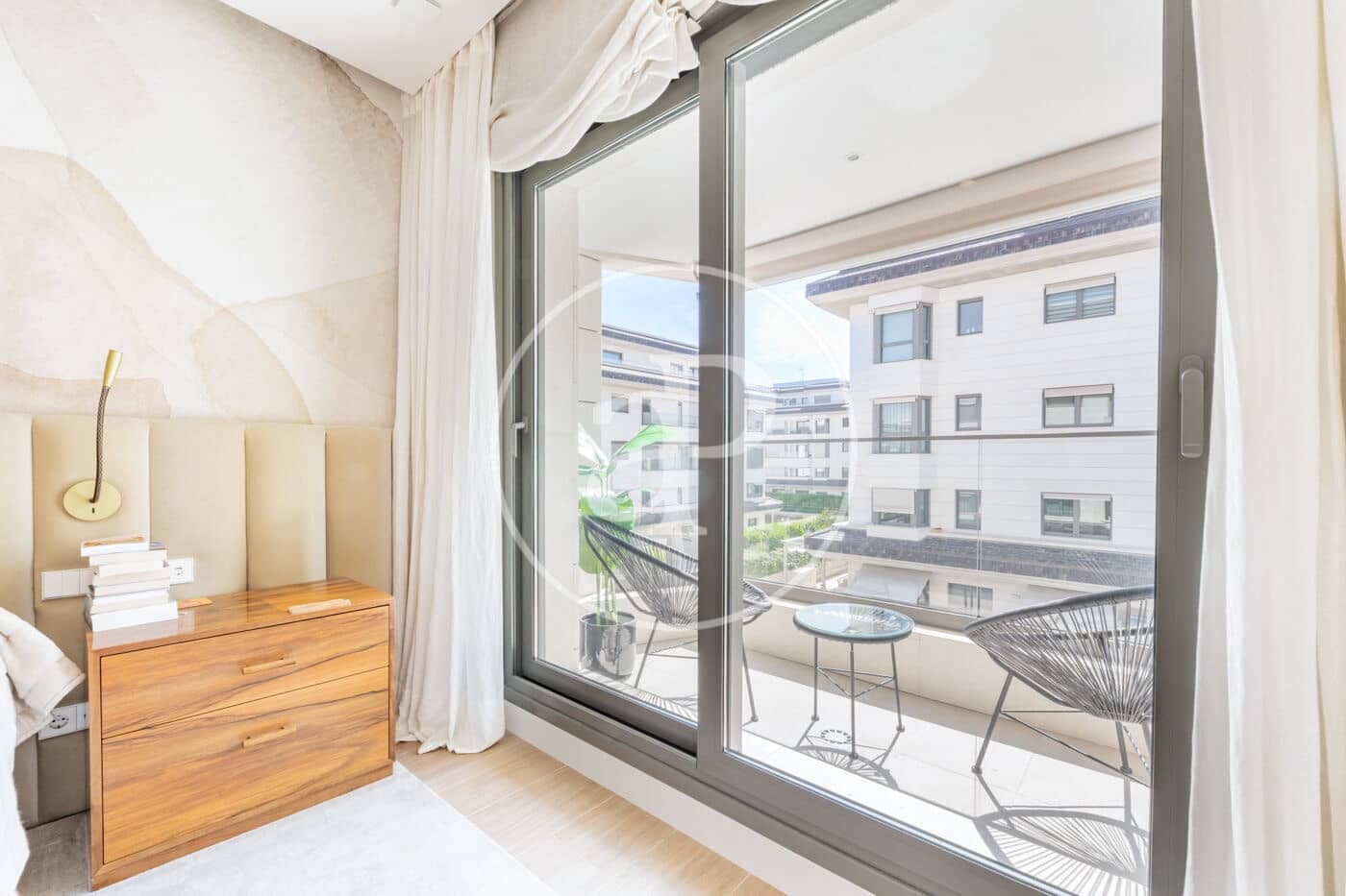 4 quarto Apartamento para venda em La Moraleja com piscina - 1 450 000 € (Ref: 9915844)