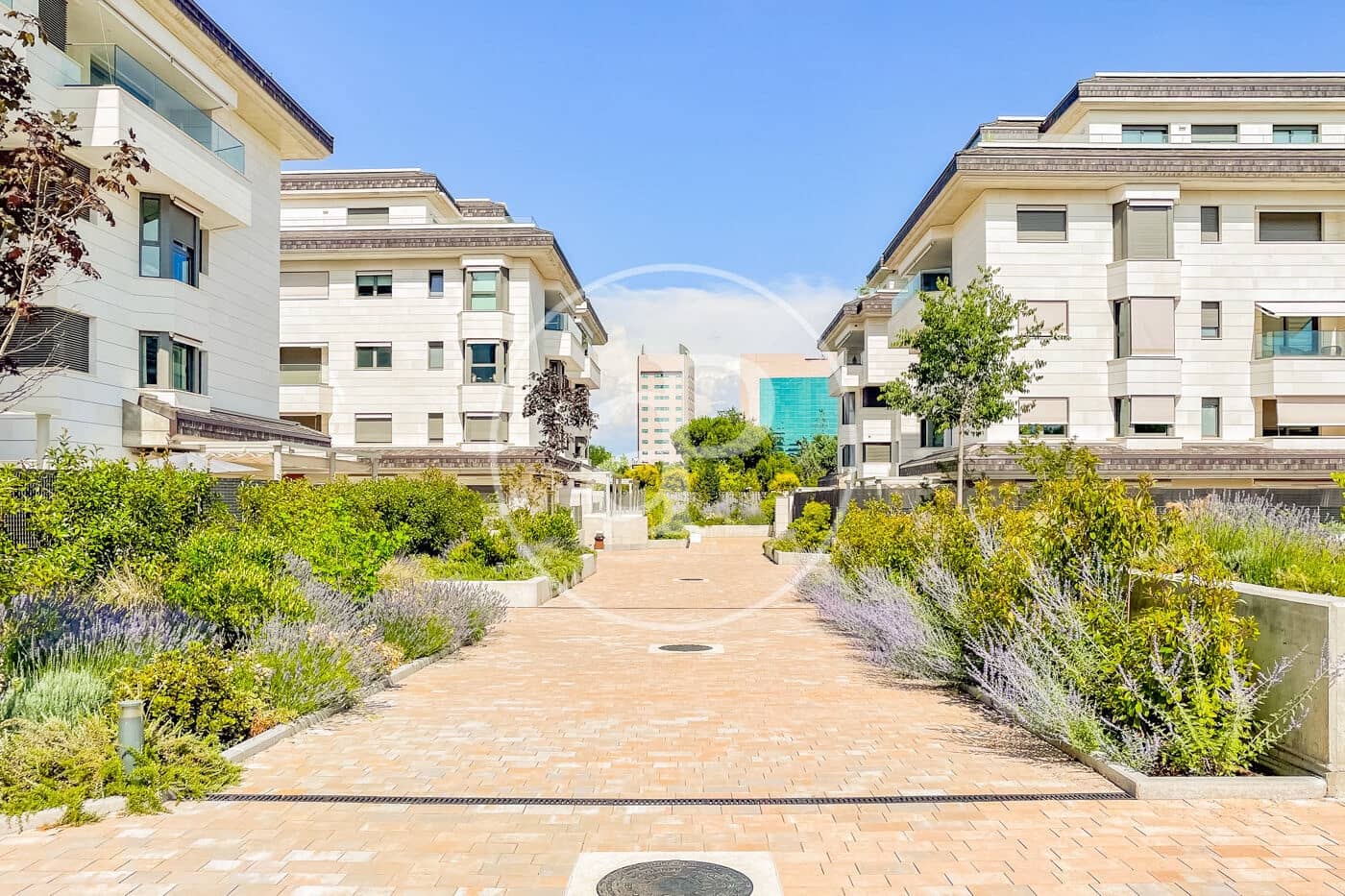 4 quarto Apartamento para venda em La Moraleja com piscina - 1 450 000 € (Ref: 9915844)