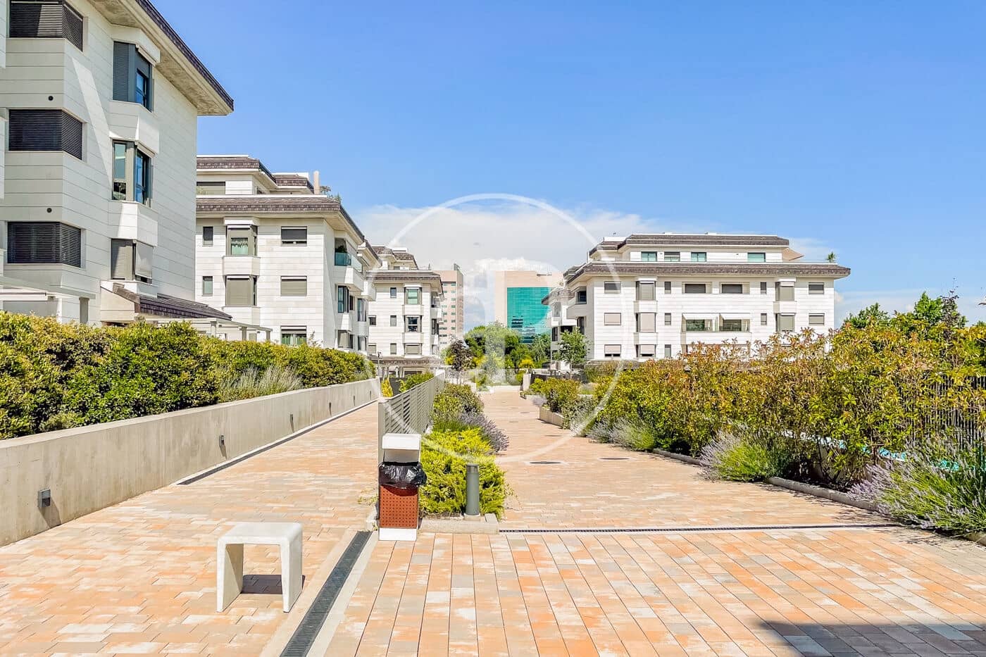 4 quarto Apartamento para venda em La Moraleja com piscina - 1 450 000 € (Ref: 9915844)