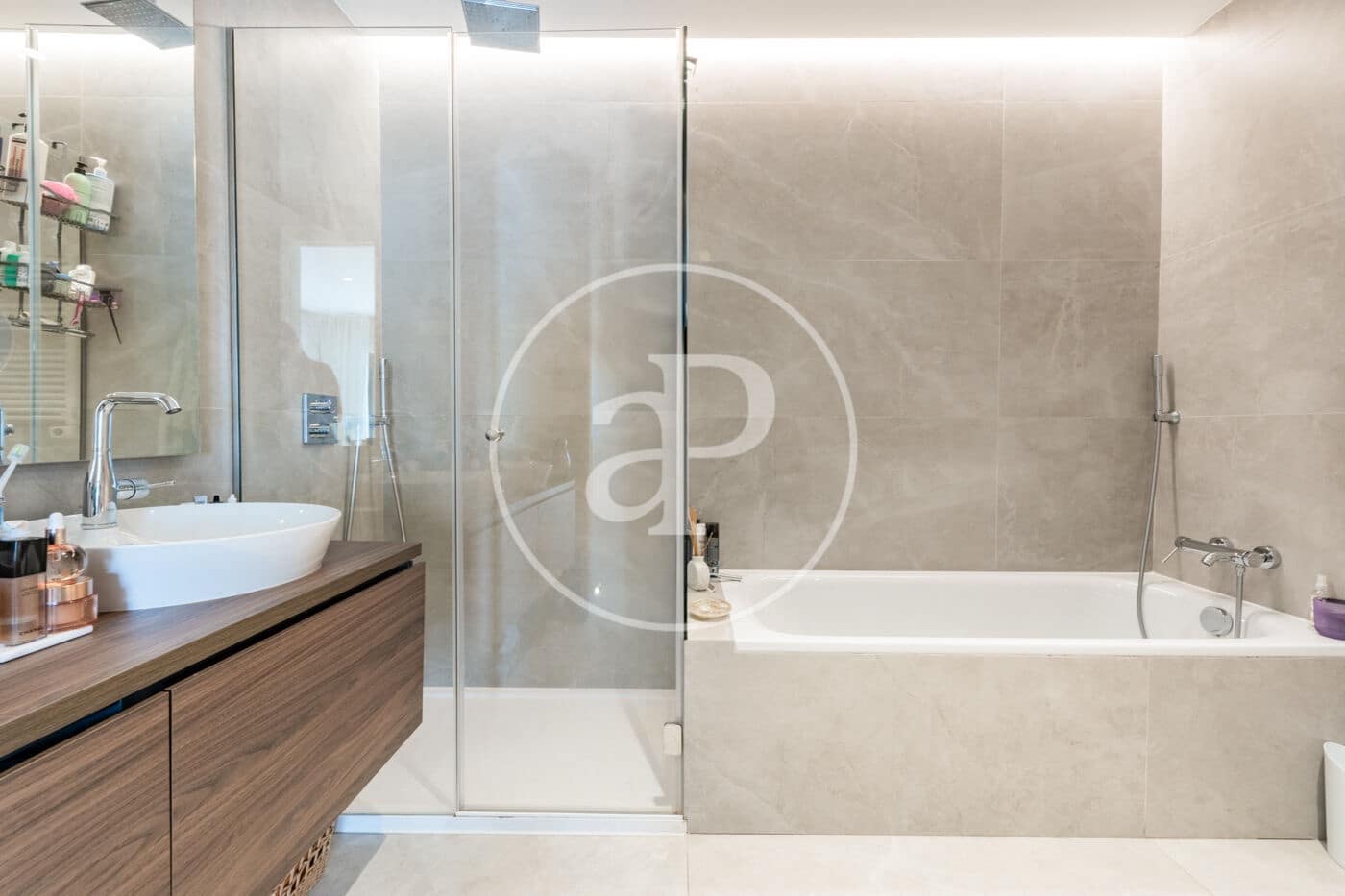 4 quarto Apartamento para venda em La Moraleja com piscina - 1 450 000 € (Ref: 9915844)