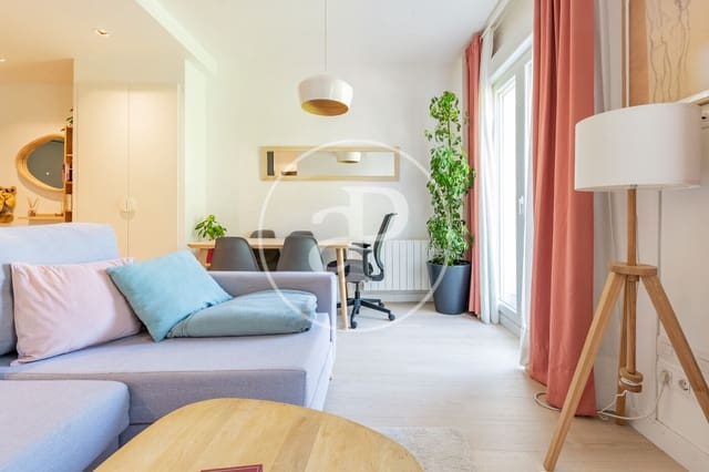 2 quarto Apartamento para arrendar em Argüelles, Madrid cidade - 2 100 € (Ref: 9915845)