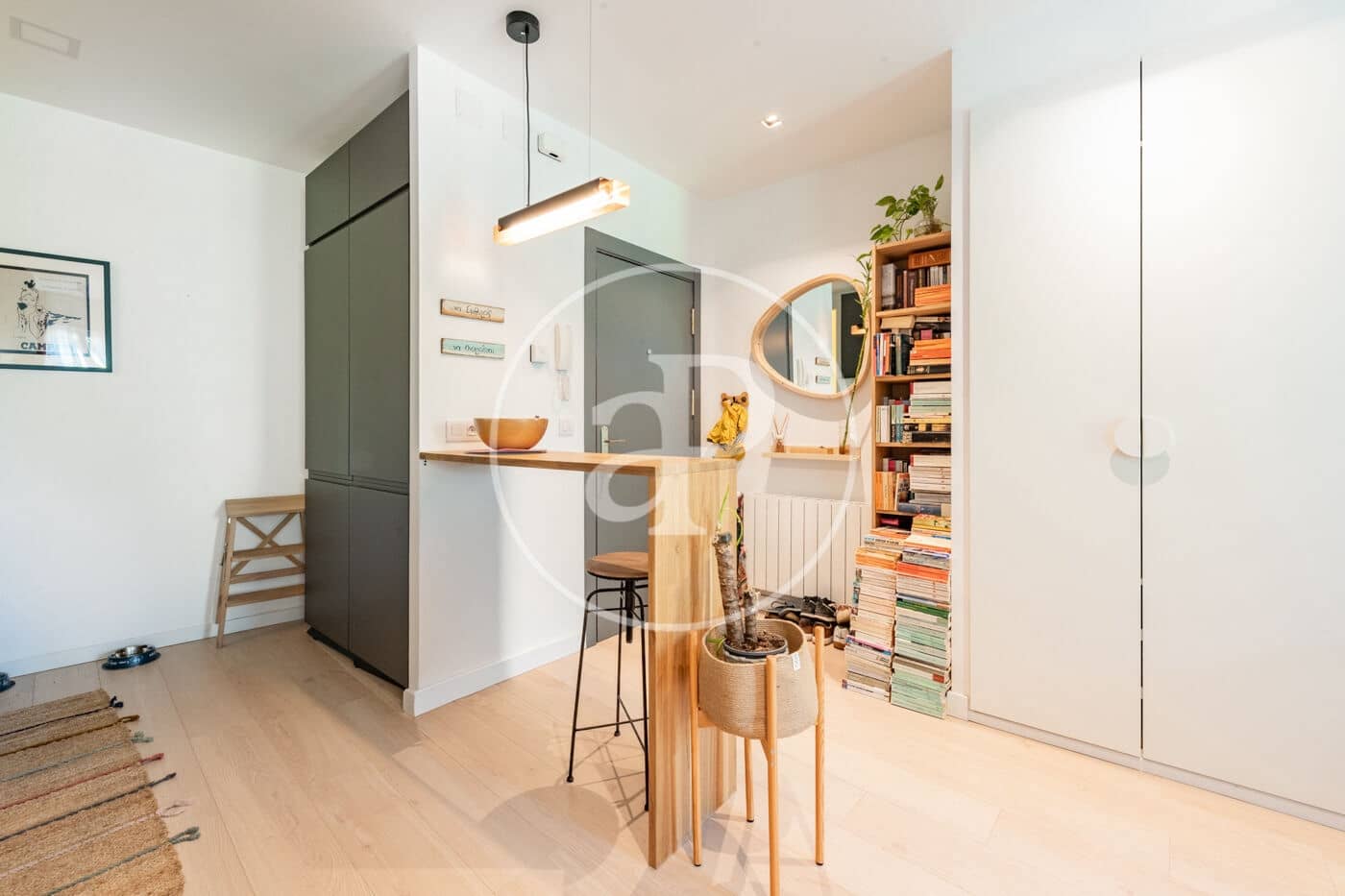 2 quarto Apartamento para arrendar em Madrid cidade - 2 100 € (Ref: 9915845)
