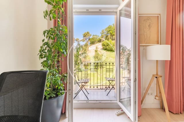 2 quarto Apartamento para arrendar em Argüelles, Madrid cidade - 2 100 € (Ref: 9915845)