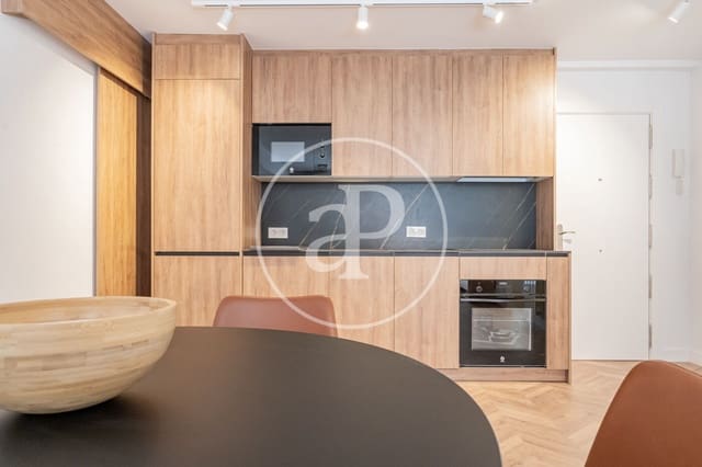 1 sovrum Lägenhet att hyra i Prosperidad, Madrid stad - 1 950 € (Ref: 9920440)