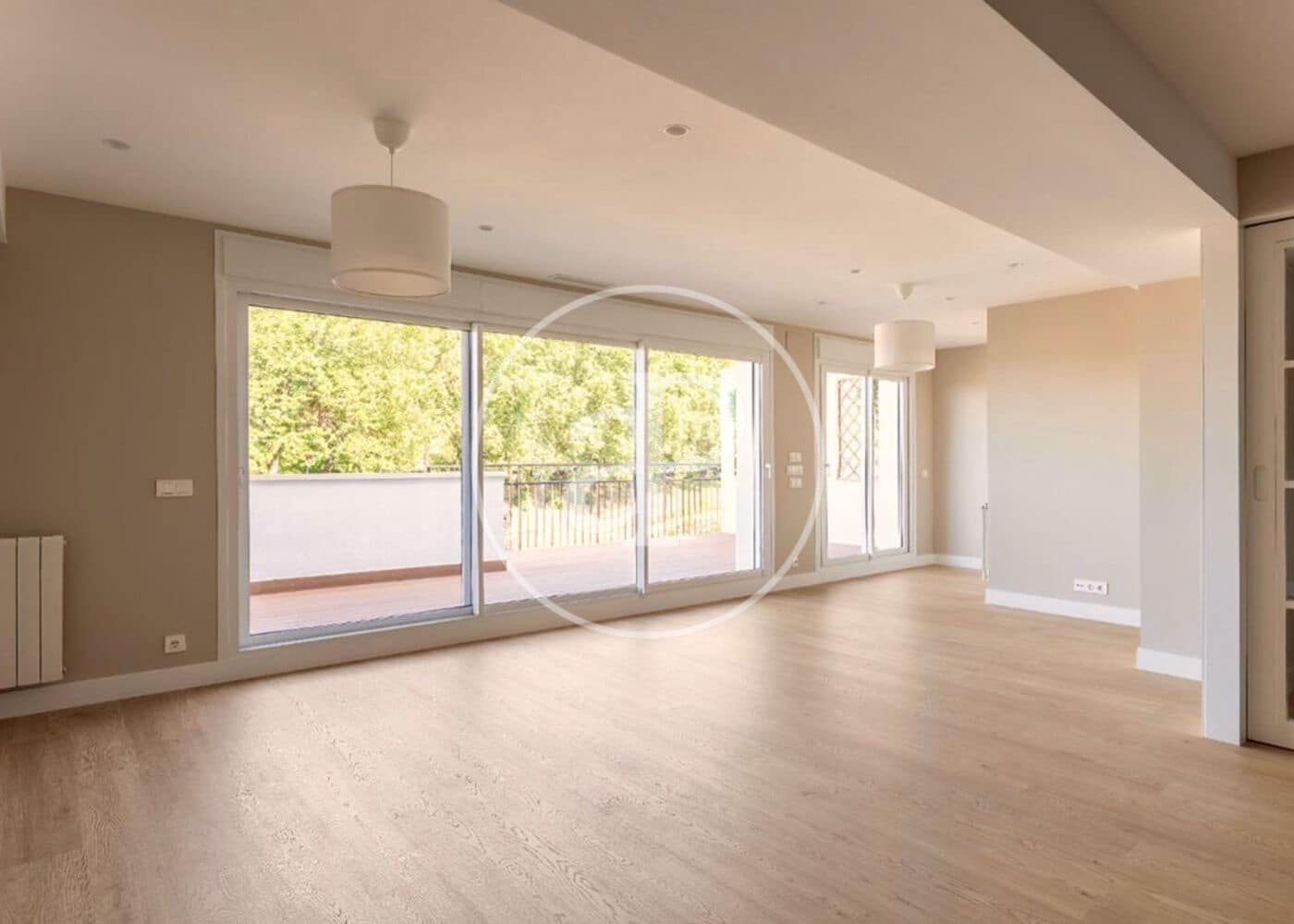 4 bedroom Penthouse for sale in Madrid city - € 2,020,000 (Ref: 9920441)