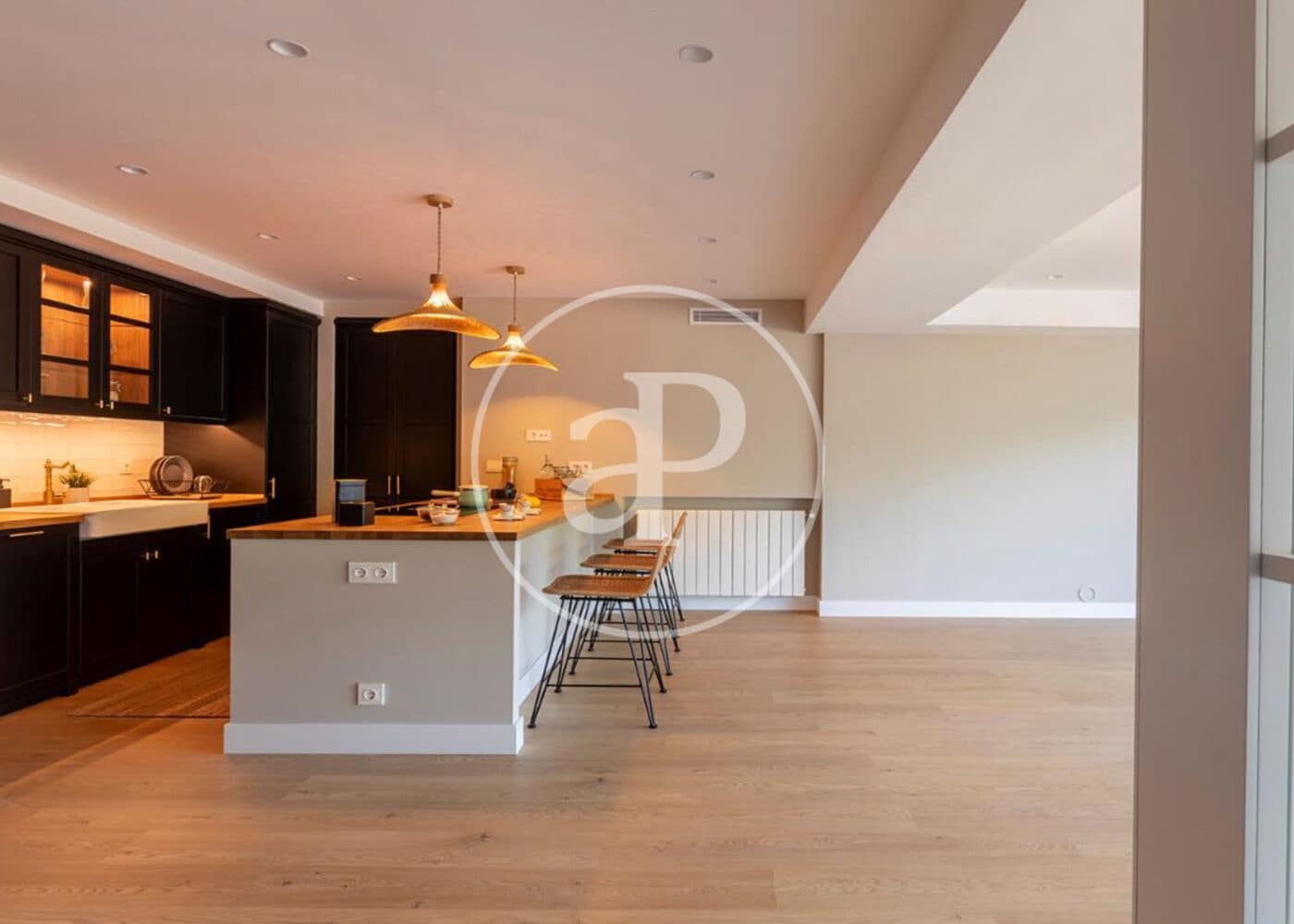 4 bedroom Penthouse for sale in Madrid city - € 2,020,000 (Ref: 9920441)