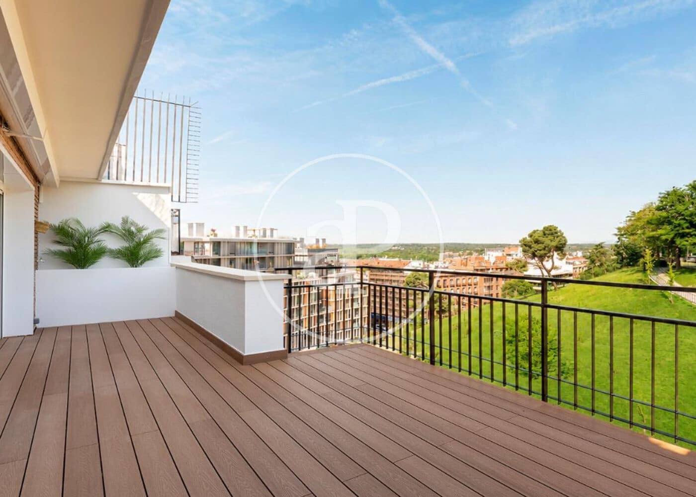 4 bedroom Penthouse for sale in Madrid city - € 2,020,000 (Ref: 9920441)