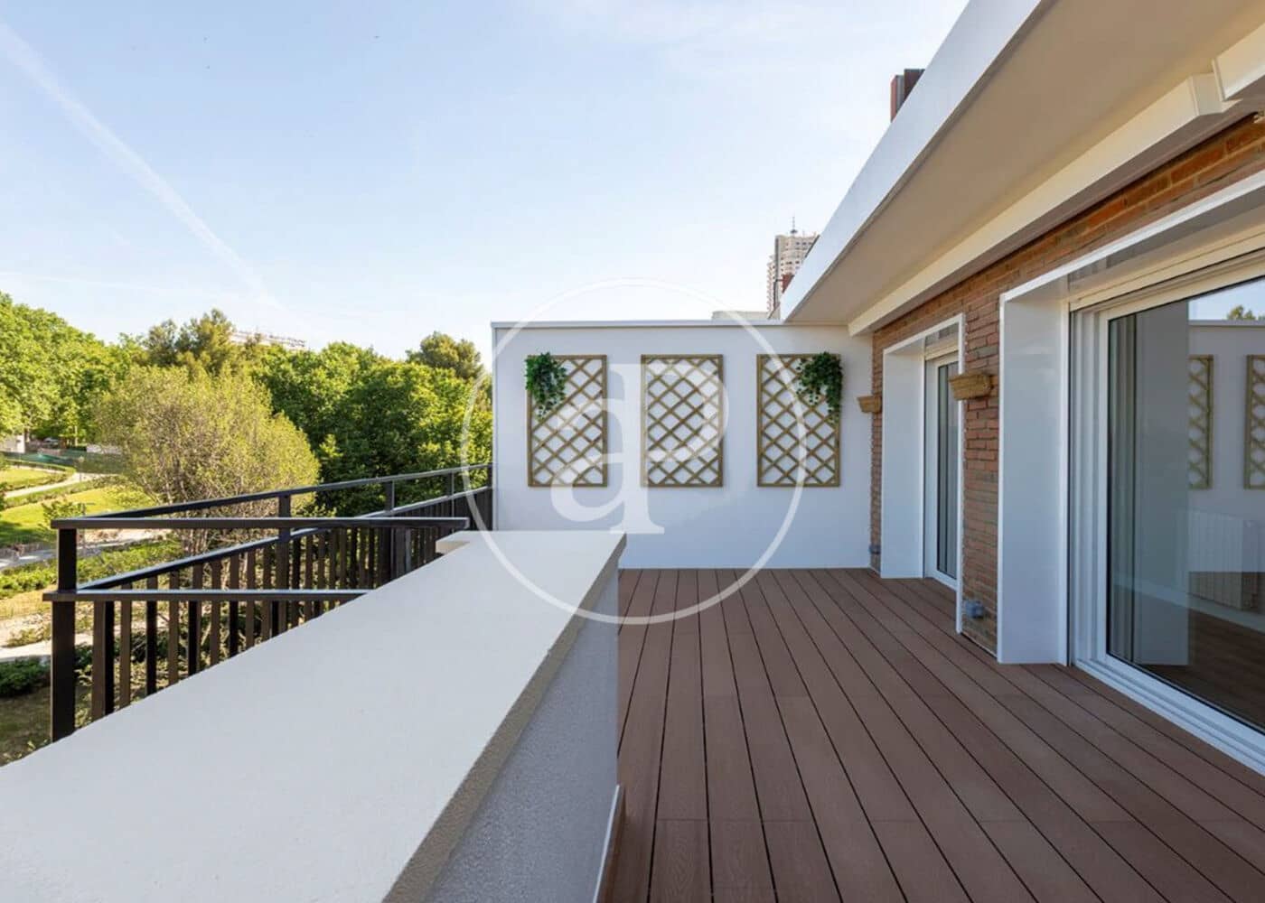 4 bedroom Penthouse for sale in Madrid city - € 2,020,000 (Ref: 9920441)