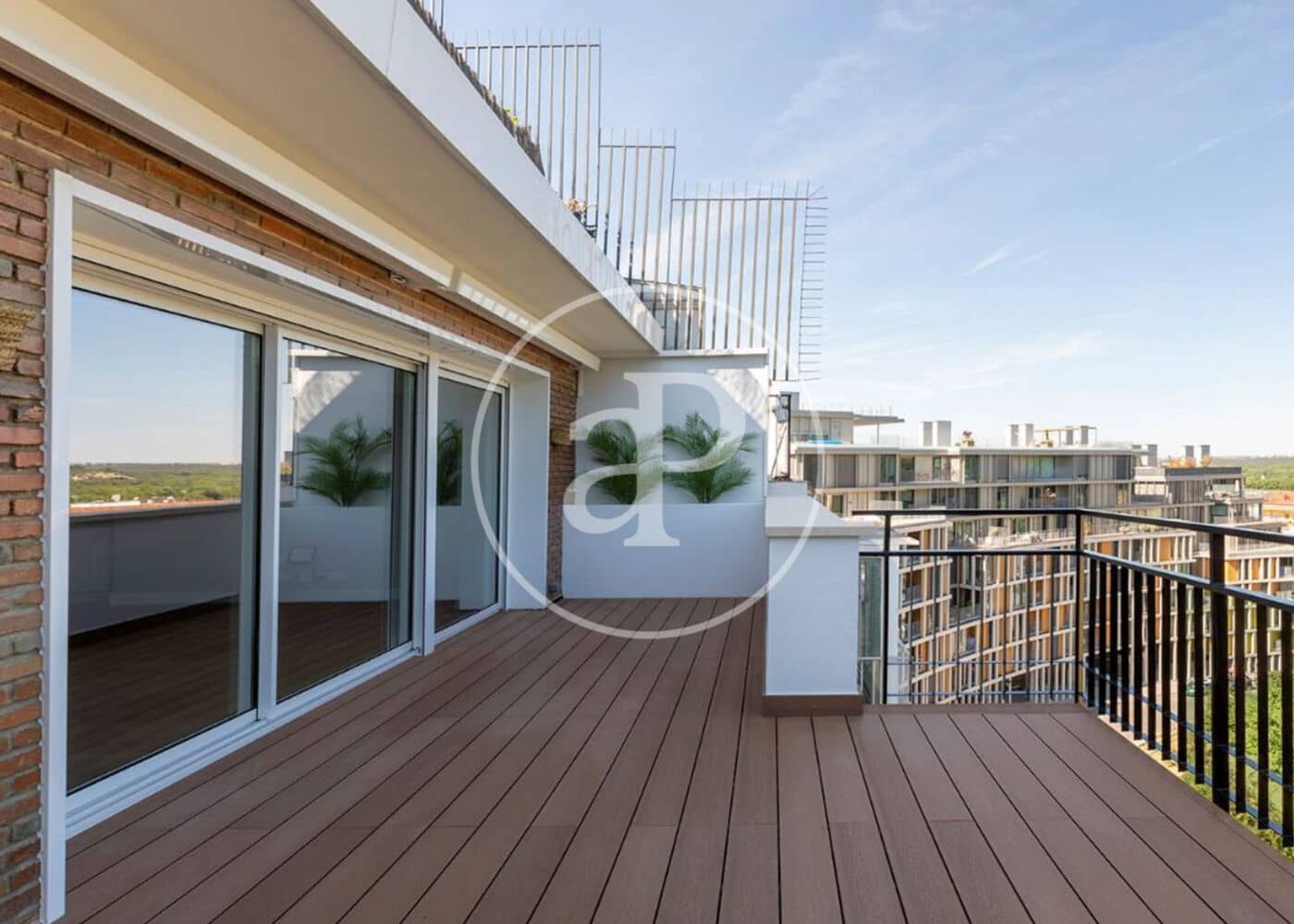 4 bedroom Penthouse for sale in Madrid city - € 2,020,000 (Ref: 9920441)