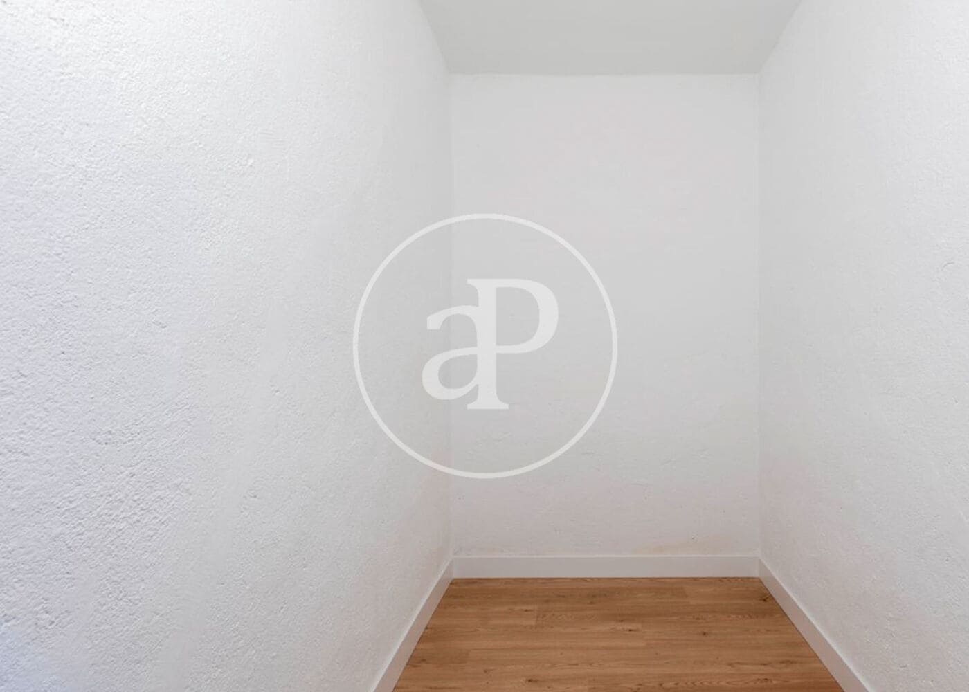 4 bedroom Penthouse for sale in Madrid city - € 2,020,000 (Ref: 9920441)