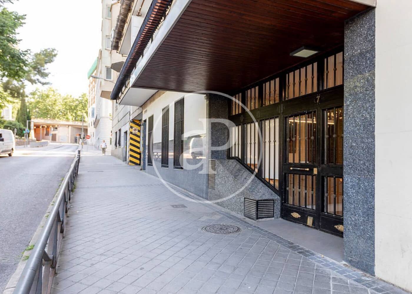 4 bedroom Penthouse for sale in Madrid city - € 2,020,000 (Ref: 9920441)