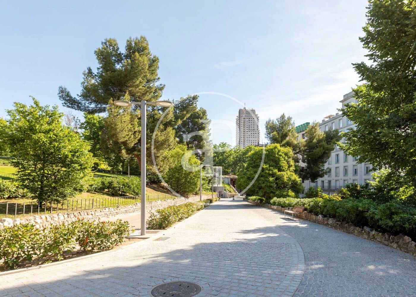 4 bedroom Penthouse for sale in Madrid city - € 2,020,000 (Ref: 9920441)